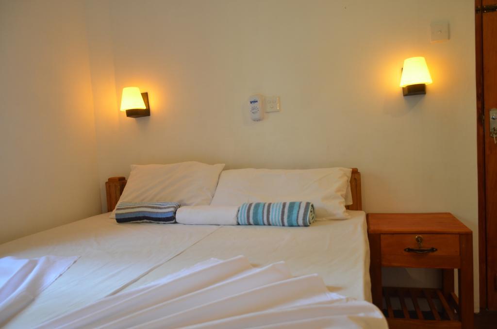 Yaye Guest House Tissamaharama Exterior foto