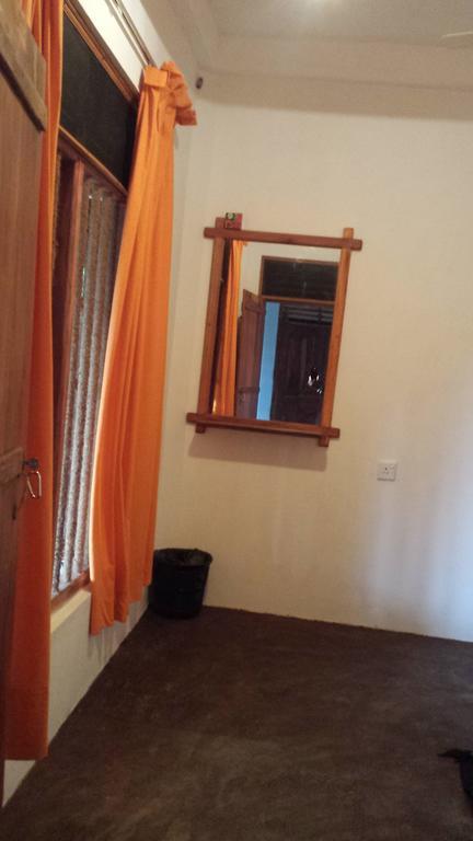 Yaye Guest House Tissamaharama Exterior foto